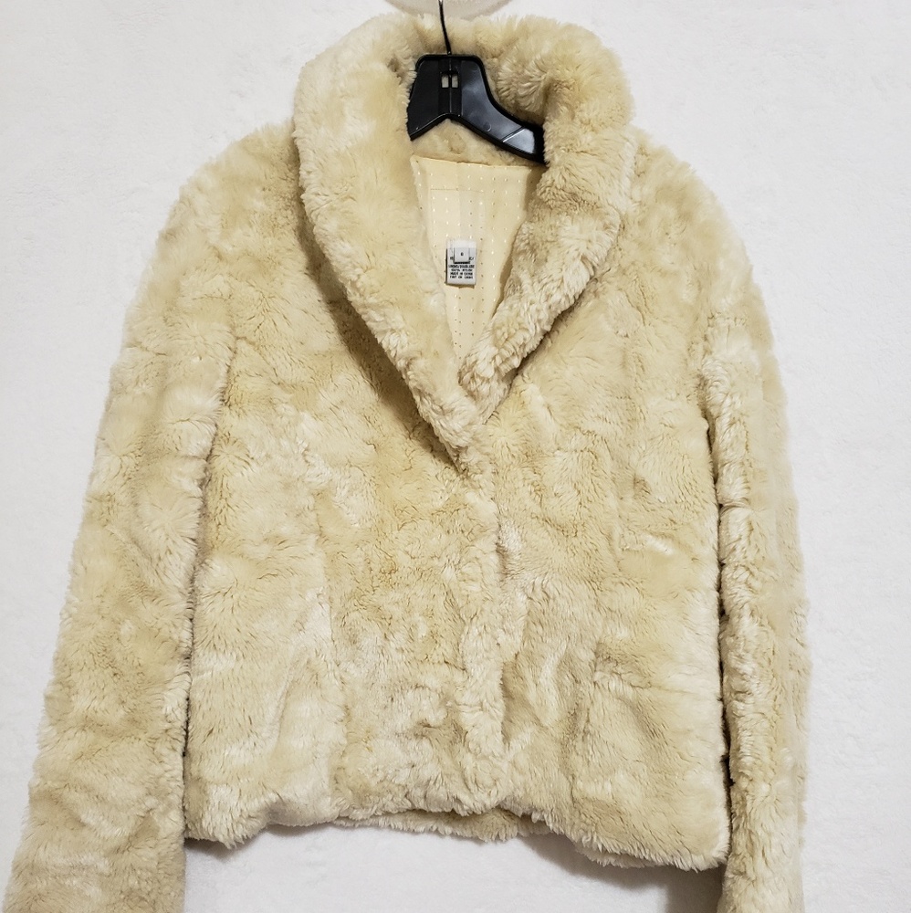 Luxurious Cream Faux Fur Jacket